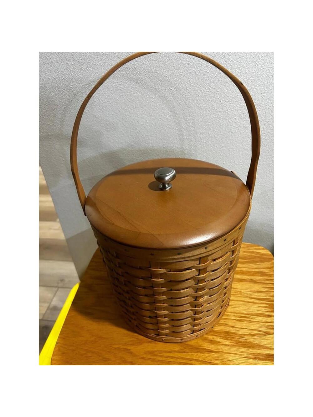 Longaberger ice bucket with insulated insert and lid